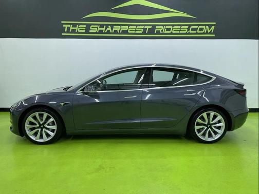 2018 Tesla Model 3 Long Range