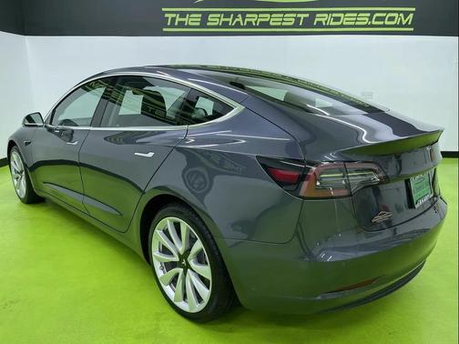 2018 Tesla Model 3 Long Range