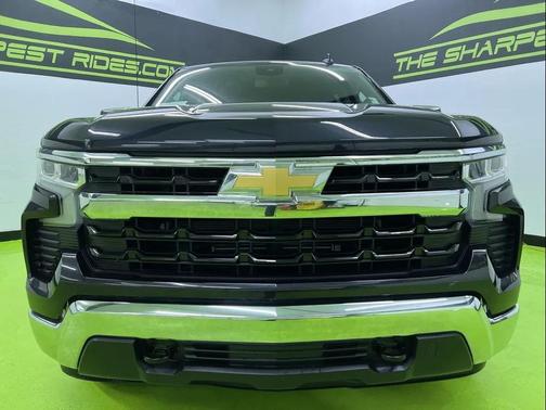 Gray 2024 Chevrolet Silverado 1500 LT