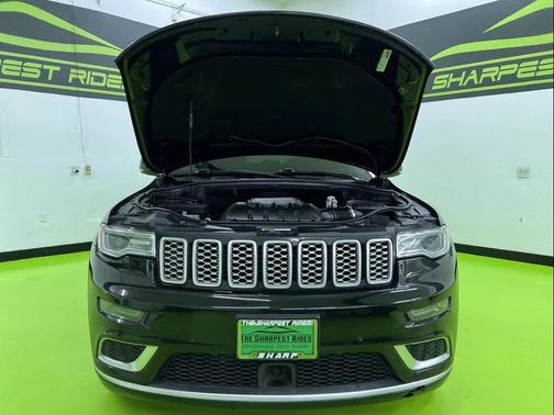 Gray 2020 Jeep Grand Cherokee Summit