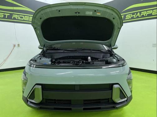 2024 Hyundai KONA SE
