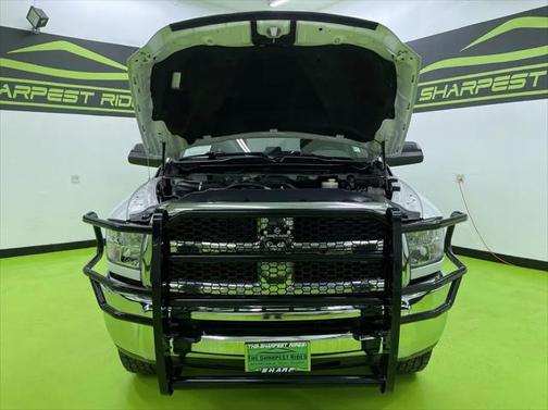 2018 RAM 2500 Tradesman Crew Cab 4x4 8' Box