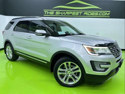 Silver 2017 Ford Explorer Limited