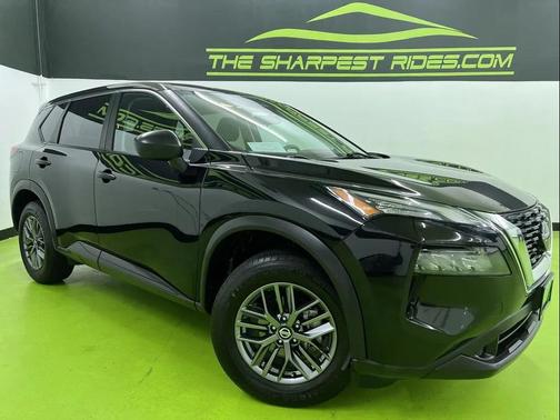 Black 2021 Nissan Rogue S