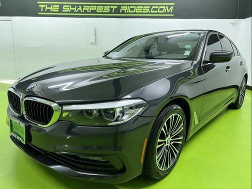 Gray 2017 BMW 530
