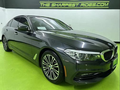 Gray 2017 BMW 530