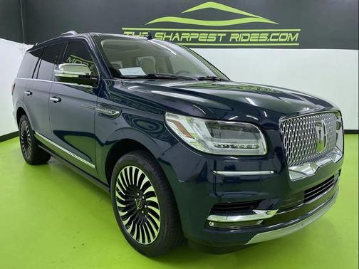 2019 Lincoln Navigator Black Label
