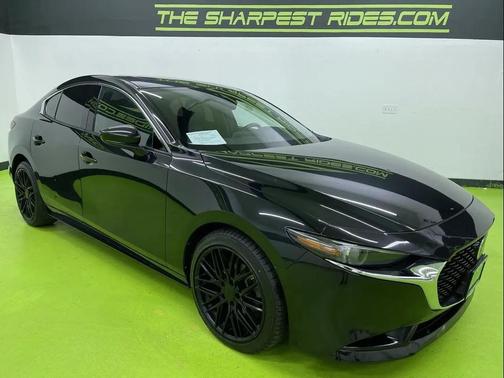 2019 Mazda Mazda3 FWD w/Premium Package