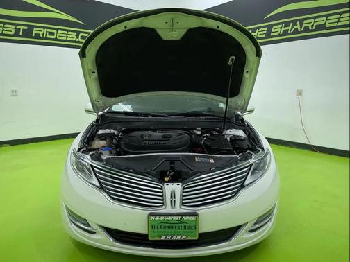 2016 Lincoln MKZ Base