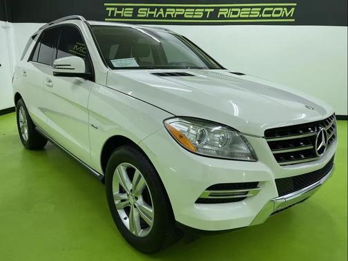 White 2012 Mercedes-Benz M-Class 4MATIC