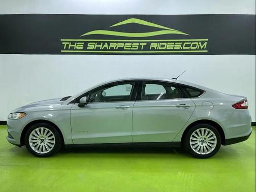 2014 Ford Fusion Hybrid S
