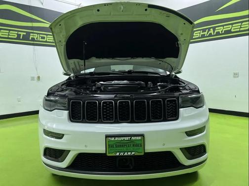 White 2019 Jeep Grand Cherokee High Altitude
