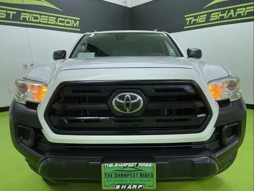2019 Toyota Tacoma SR