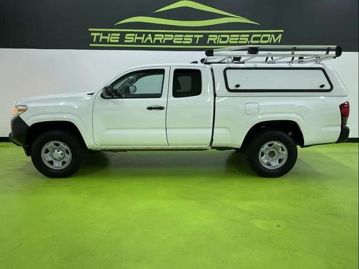2019 Toyota Tacoma SR