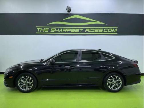 2023 Hyundai SONATA SEL