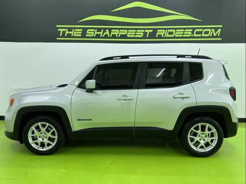 Silver 2019 Jeep Renegade Latitude