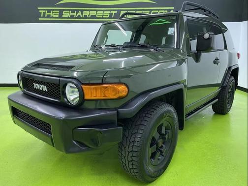 2011 Toyota FJ Cruiser Base