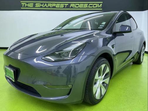 2023 Tesla Model Y Long Range Dual Motor All-Wheel Drive