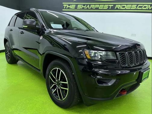 Black 2020 Jeep Grand Cherokee Trailhawk