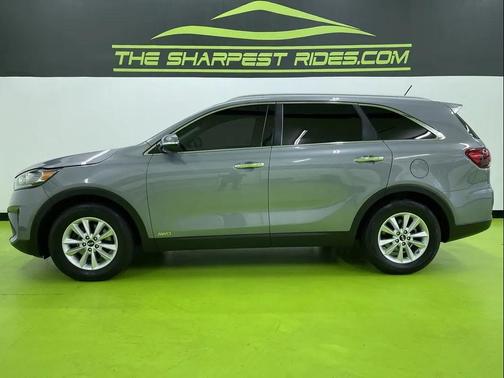 2020 Kia Sorento LX