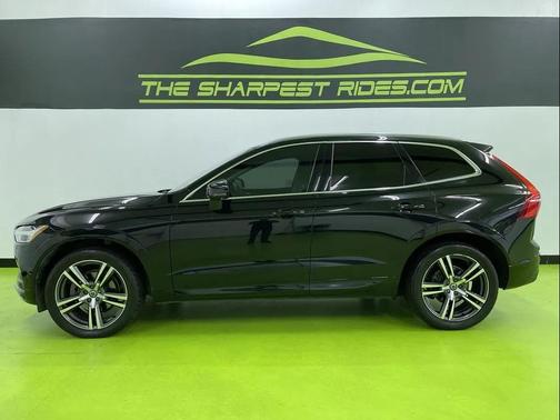 2019 Volvo XC60 T5 Momentum
