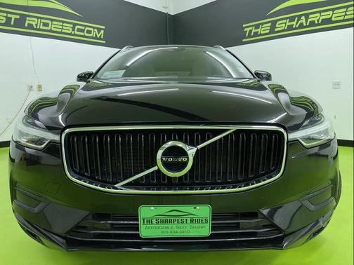 2019 Volvo XC60 T5 Momentum