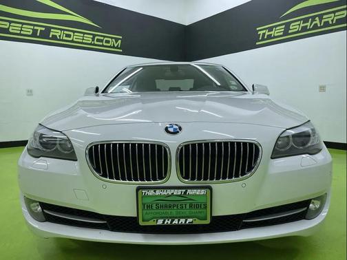 2012 BMW 528 xDrive