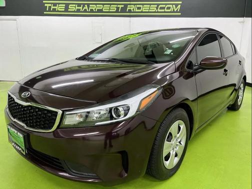 Red 2018 Kia Forte LX
