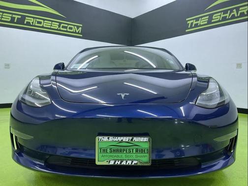 Blue 2018 Tesla Model 3 Long Range