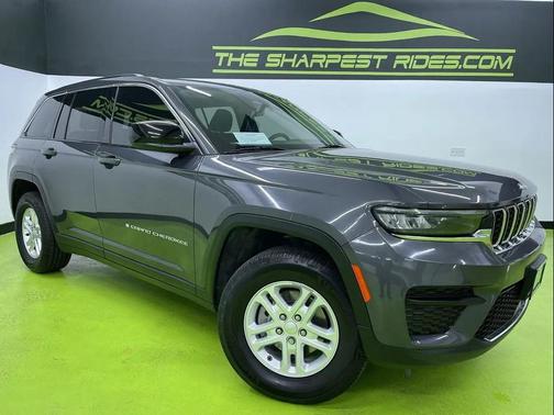 2023 Jeep Grand Cherokee Laredo