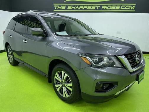 2018 Nissan Pathfinder SV