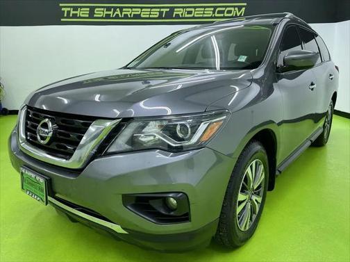 2018 Nissan Pathfinder SV