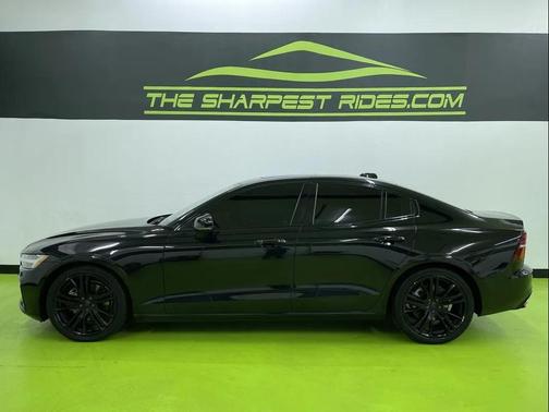 2019 Volvo S60 T5 R-Design