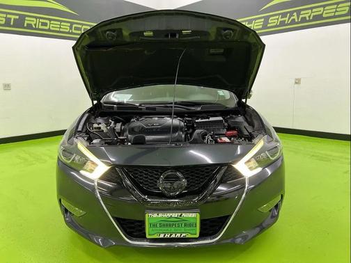 Blue 2016 Nissan Maxima 3.5 Platinum