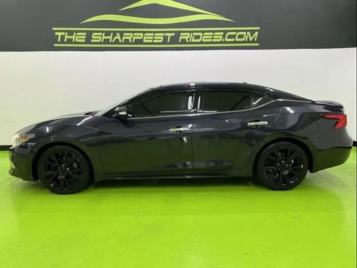 Blue 2016 Nissan Maxima 3.5 Platinum