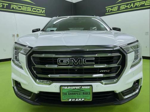 2022 GMC Terrain AWD AT4