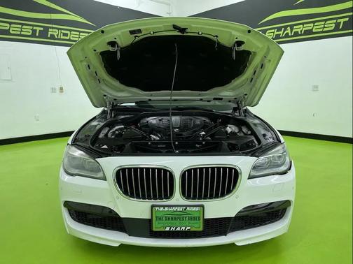 2014 BMW 750 I