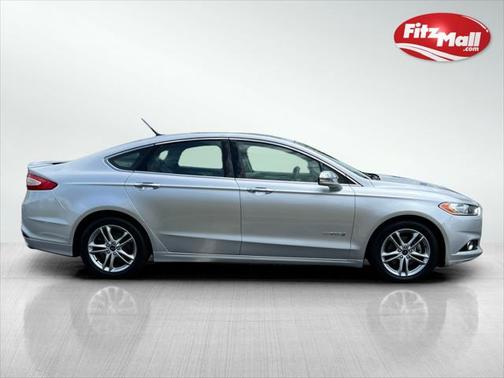 2016 Ford Fusion Hybrid Titanium