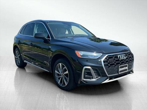 2022 Audi Q5 45 S line Premium