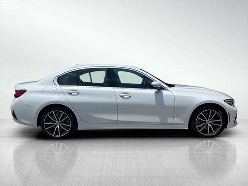 2022 BMW 330 xDrive