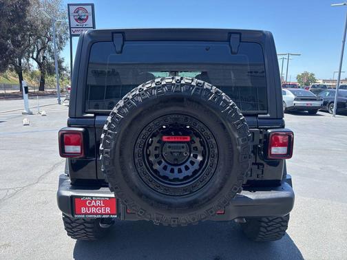 Black Clearcoat 2025 Jeep Wrangler Sport