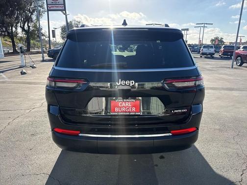 2024 Jeep Grand Cherokee L Laredo