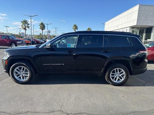 2024 Jeep Grand Cherokee L Laredo