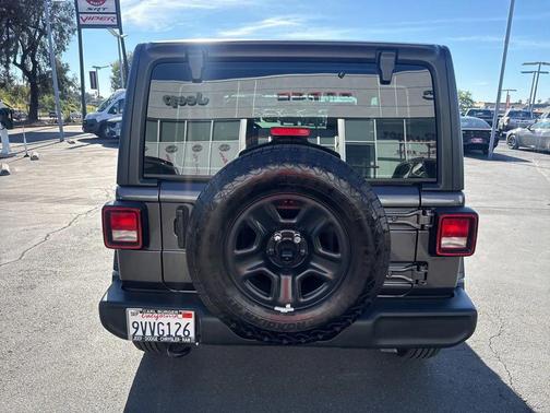 2025 Jeep Wrangler Sport