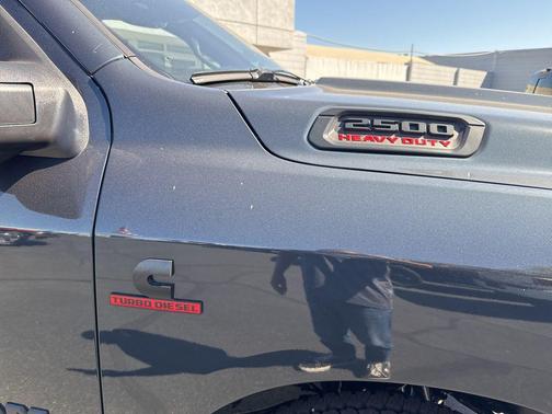 2025 RAM 2500 Big Horn Crew Cab 4x4 6'4' Box