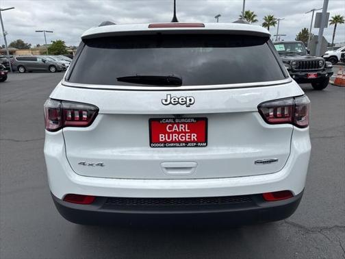 2025 Jeep Compass Latitude