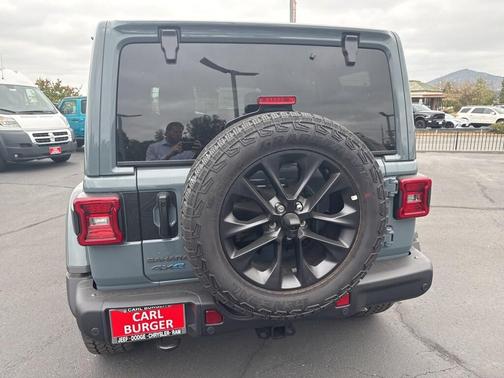 2025 Jeep Wrangler 4xe Base