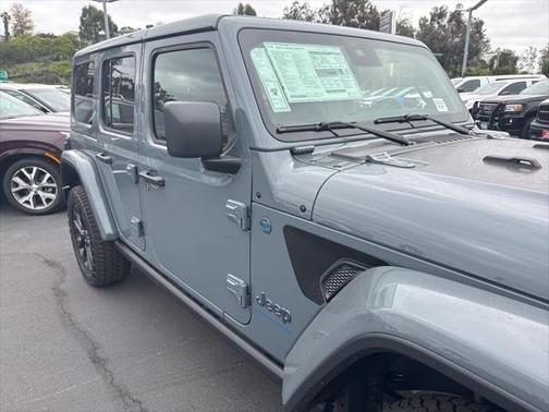 2025 Jeep Wrangler 4xe Base