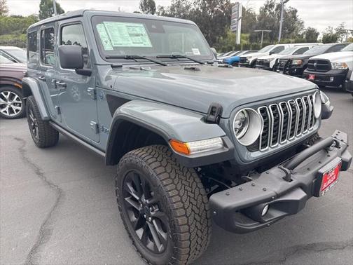 2025 Jeep Wrangler 4xe Base