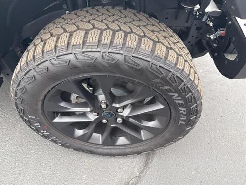 2025 Jeep Wrangler 4xe Base